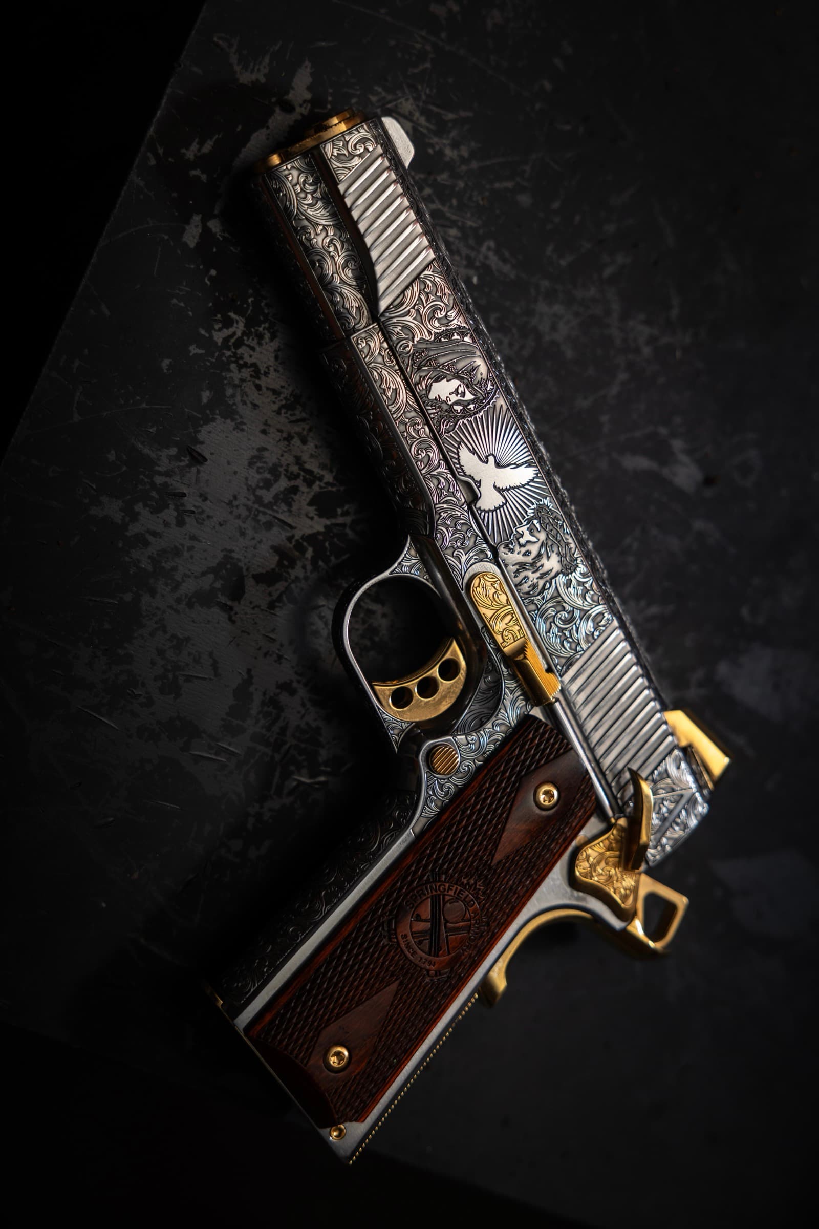 Full coverage engraving — Springfield 1911